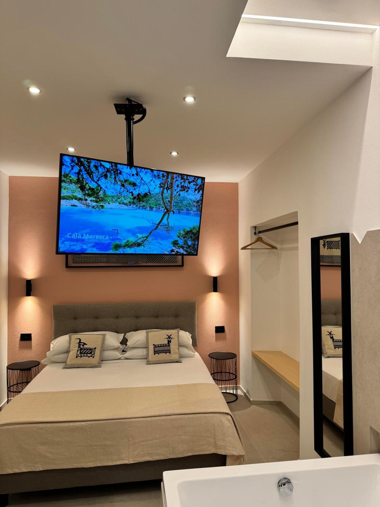 Sardinian Days - Suites & Rooms Cagliari Exterior foto